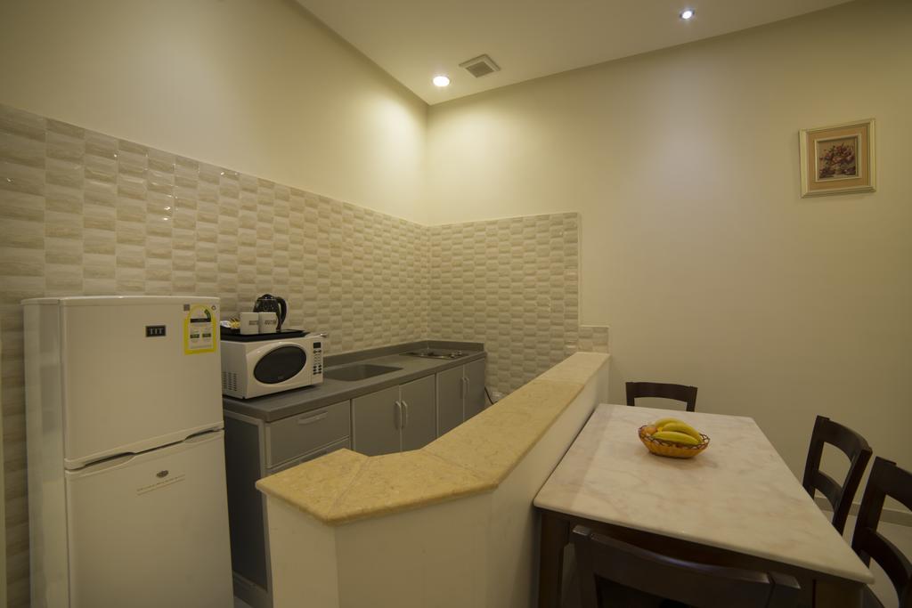 Kyan Al Yarmouk Suites Ер-Ріяд Екстер'єр фото